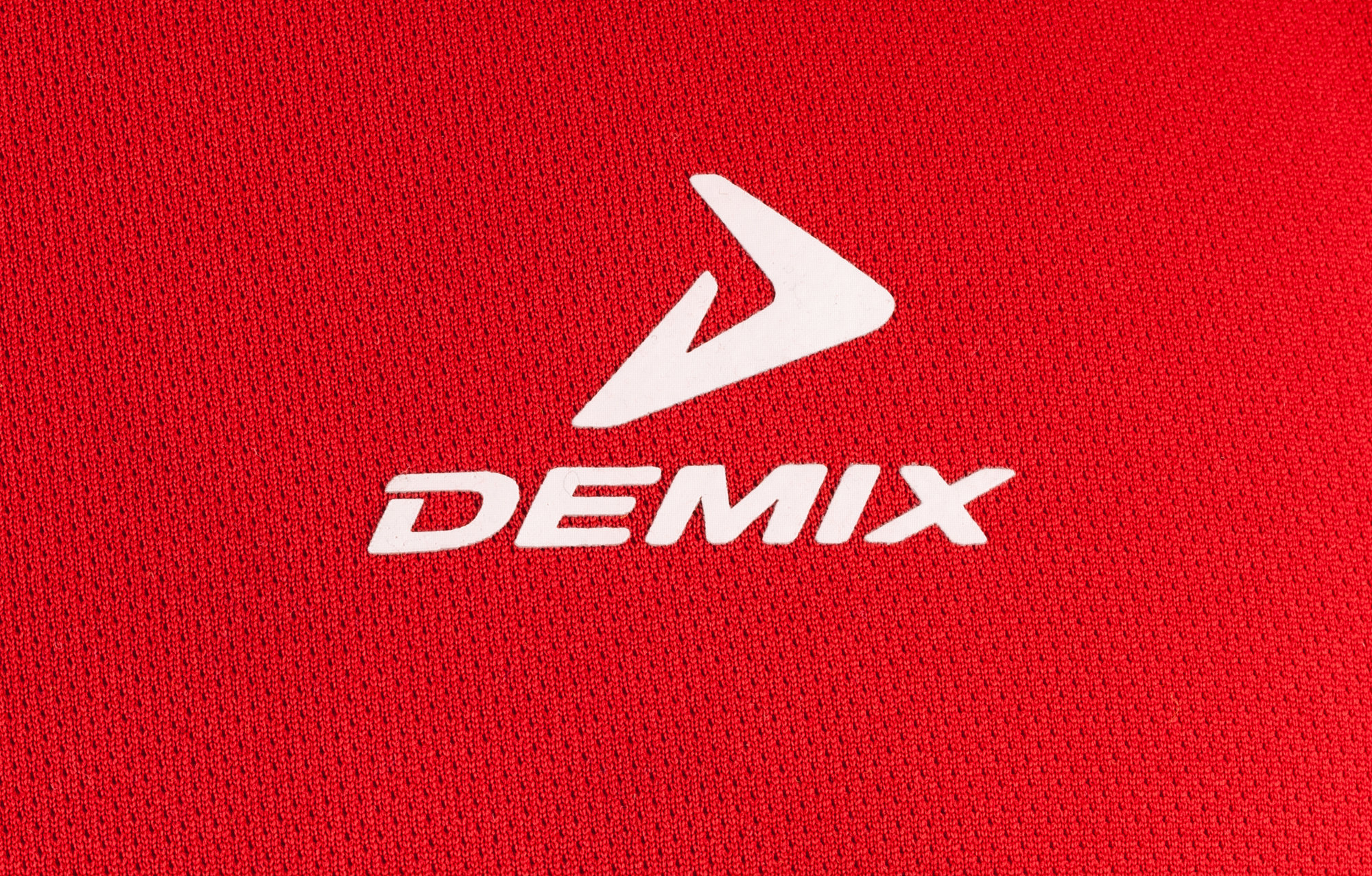 Demix спортивный бренд