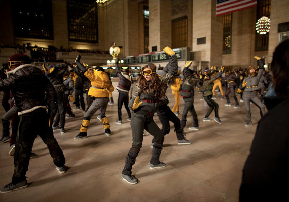 moncler-grenoble-grand-central-station-dance-2011